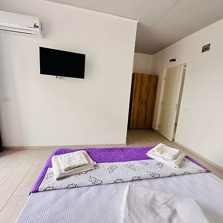 Отель Casa Bucuria Костинешти Экстерьер фото